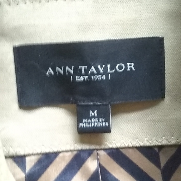 Ann Taylor beige jacket coat size M - Picture 2 of 2
